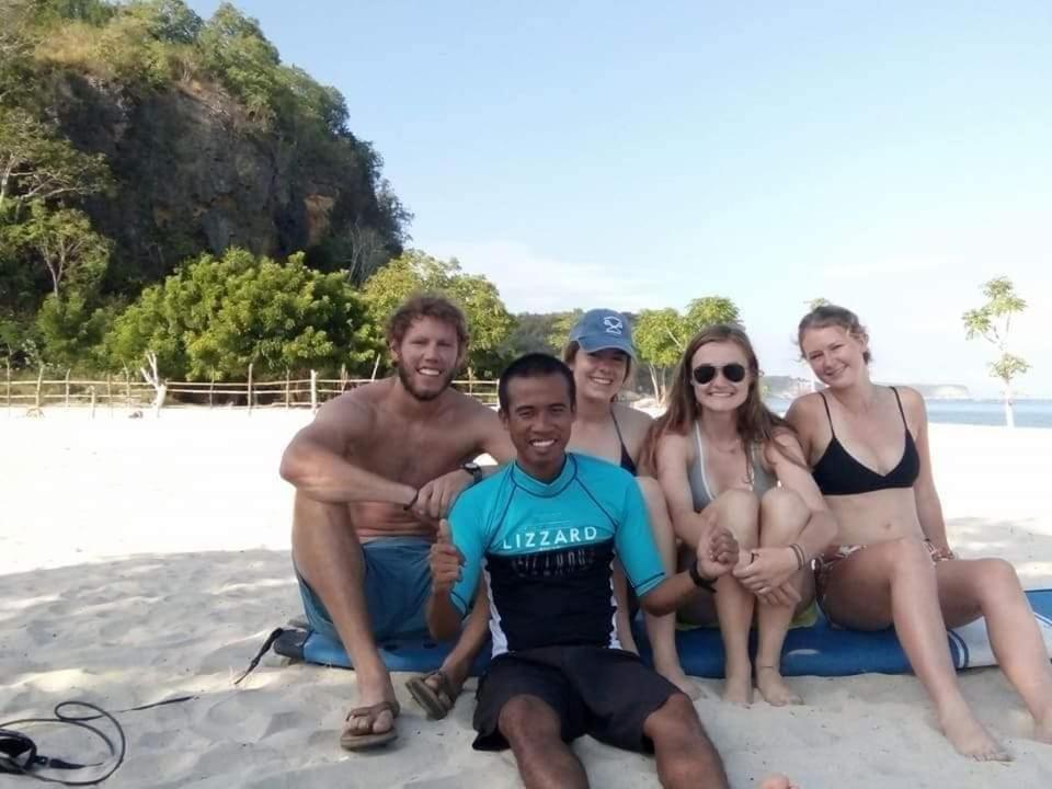 Feby'S Homestay Ekas Екстериор снимка